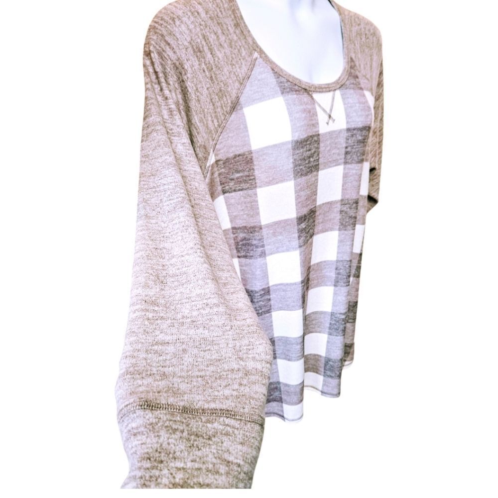 TORRID New Plus Size Super Soft Plush Raglan Plaid Sweatshirt 4X - Picture 7 of 16